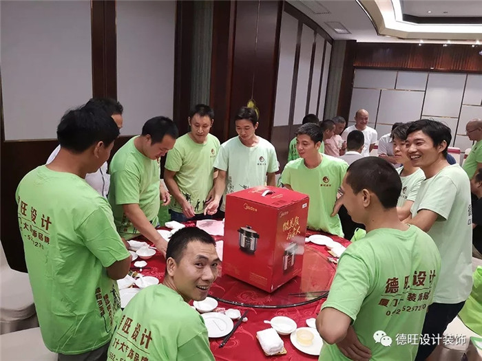 2018德旺中秋博饼晚宴,与一线施工员共襄团圆 2018德旺中秋博饼晚宴,与一线施工员共襄团圆