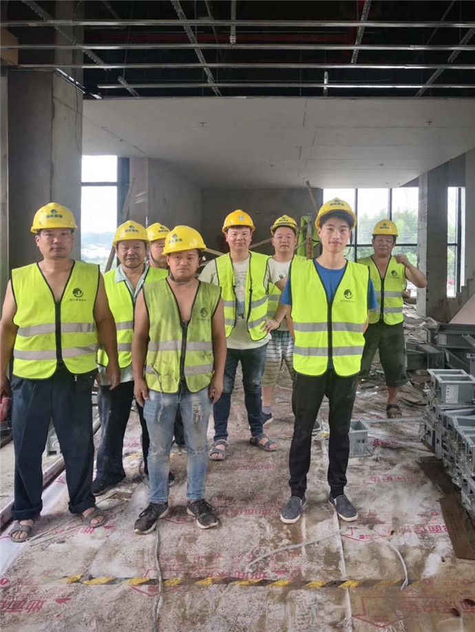 2020开门红——德旺荣获中建二局“十佳专业分包单位”！